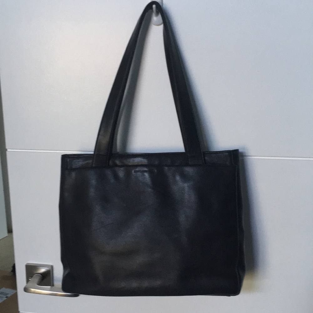 Jones New York black leather tote